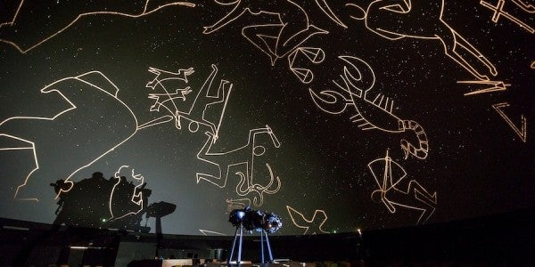 Estrellas del cielo, de la música y del cine en el Planetario