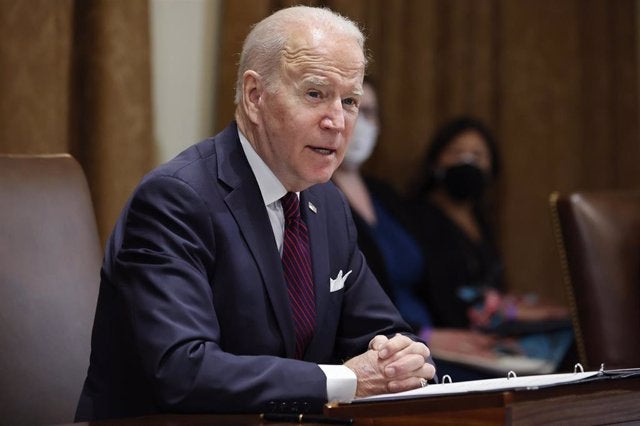 Biden avisa de que no caben «malentendidos» sobre Ucrania: cualquier entrada de tropas es una «invasión»